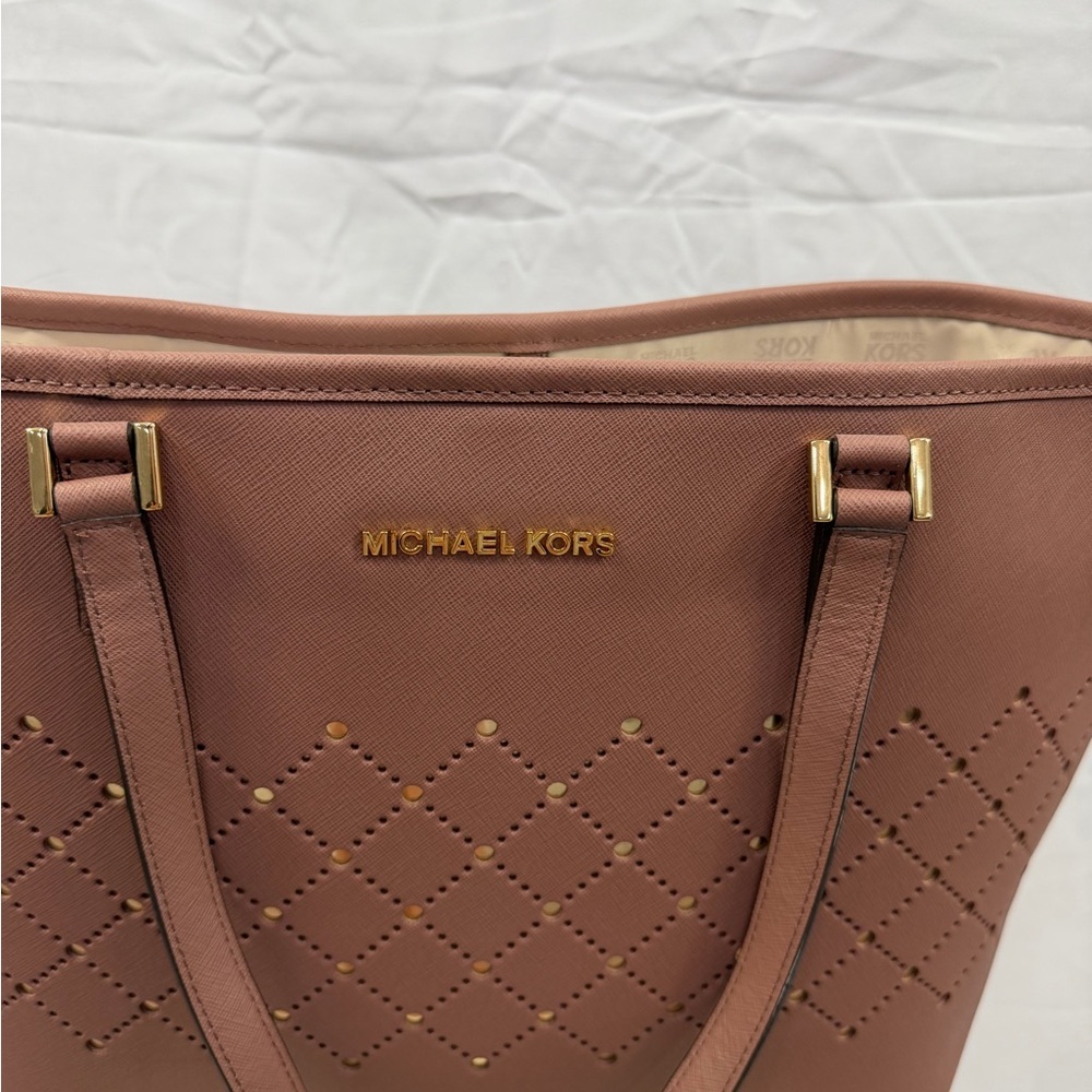 Michael Kors Violet Small Carryall Tote Dusty Rose Saffiano Leather NWT - Picture 6 of 12
